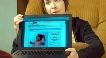 The Apple Macbook of Juney in Disaster Movie