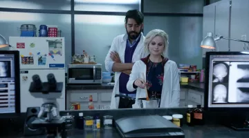 Belt Club Monaco Liv Moore (Rose McIver) in iZombie S03E04