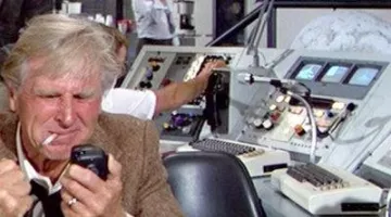 The Commodore VIC-20 is seen in Y a-t-it's finally a pilot in the plane ?