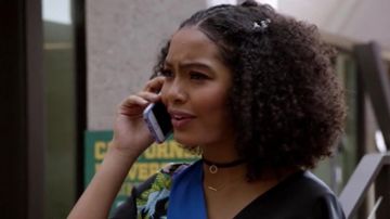 The iphone 5s Zoey Johnson (Yara Shahidi) in Black-ish