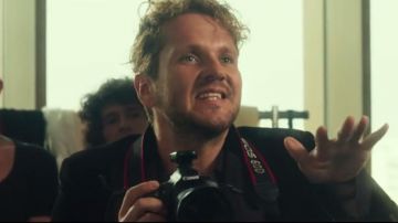 Canon camera, seen in The ideal