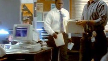 The computer IBM PS/2 Model 30/55 of the commissioner in Alien Nation