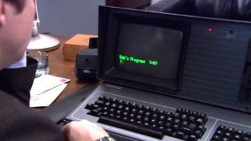 The Kaypro 10 of Michael (Jason Bateman) in's arrested Development S03