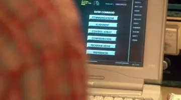 L'AT&T Safari 3151 de Zane (Charlie Sheen) dans The Arrival