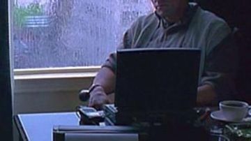 The Apple Powerbook 540c Robert Rath (Sylvester Stallone) in Assassins