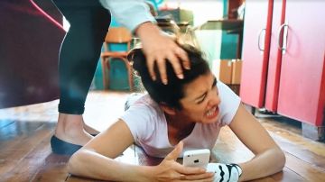 The smartphone 5C white Diane (Vanessa Guide) in Josephine rounds