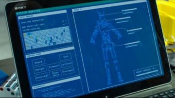 La computadora Sony VAIO vista en Chappie