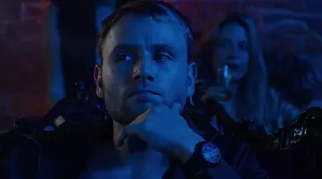 Lu­mi­nox watch worn by Wolfgang Bogdanow (Max Riemelt) in Sense8