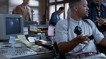 The IBM PS/2 Model 30/55 of the office in Bad Boys