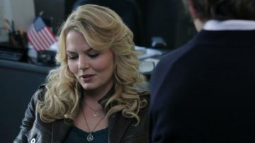 Le collier talisman de Emma Swan (Jennifer Morrison) dans Once Upon A Time
