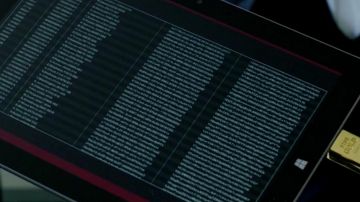 The touch pad Microsoft view in Blindspot S01E09