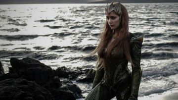 The tiara of Mera (Amber Heard) in Justice League