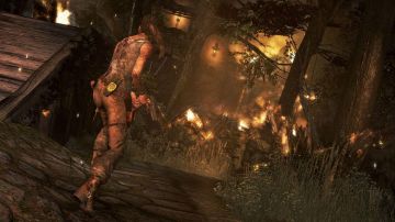 The walkie-talkie of Lara Croft in Tomb Raider (2013)