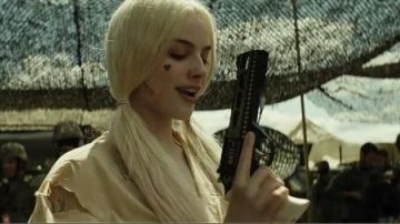 El arma de Harley Quinn (Margot Robbie) en Suicide Squad