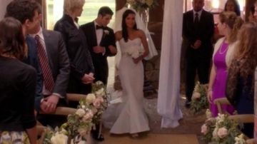 The wedding dress of Santana Lopez (Naya Rivera) on Glee S06E08