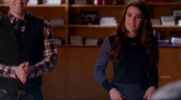 Suéter de Rachel Berry (Lea Michele) en Glee S06E08