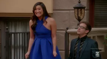 El vestido azul de Tina Cohen-Chang (Jenna Ushkowitz) en Glee S06E13