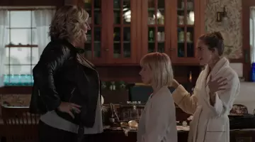 Maquillaje de tarta en Bebe's (Bridget Everett) en Girls S05E01