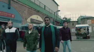 The jacket of the jogging black-and-white in Snatch S01E05