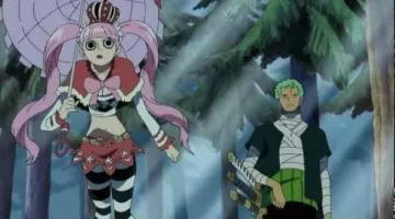 The outfit / cosplay of Perona from One Piece