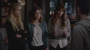Chaqueta de cuero de Aria Montgomery (Lucy Hale) Isabel Marant en Pretty Little Liars S07E16