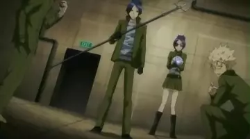 The holding of Chrome Dokuro in Katekyō Hitman Reborn!