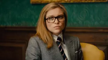 Striped tie worn by Roxy / Roxanne Morton (Sophie Cookson) in Kingsman: The Golden Circle