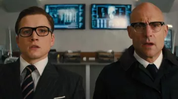 Cutler and Gross lunettes portées par Merlin (Mark Strong) dans Kingmsan: Le Cercle d'Or