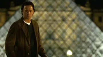 Le Musée et la Pyramide du Louvre dans le Da Vinci Code