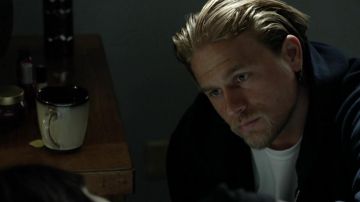 Orly nail polish of Dr Tara Knowles (Maggie Siff) as seen in Sons of Anarchy S06E08