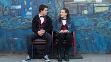 Les bottines Frye de Hannah Baker (Katherine Langford) dans 13 Reasons Why S01E02