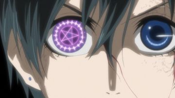 La lentille Oeil de Ciel Phantomhive dans Black Butler