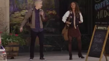 Les Vans à damier de Alex Standall (Miles Heizer) dans 13 Reasons Why