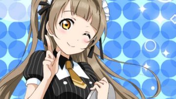 El atuendo de sirvienta de Kotori en Love Live! Proyecto ídolo escolar