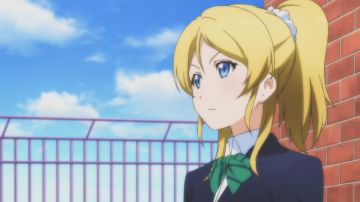 La perruque de Eli Ayase dans Love Live! Proyecto ídolo escolar