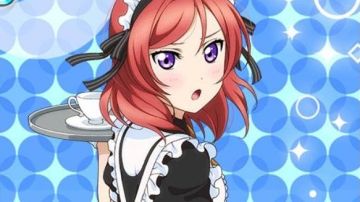 ¡El atuendo de sirvienta de Maki Nishikino en Love Live! Proyecto ídolo escolar