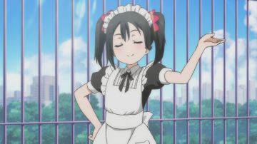 El disfraz de "sirvienta" de Nico Yazawa en Love Live! Proyecto ídolo escolar