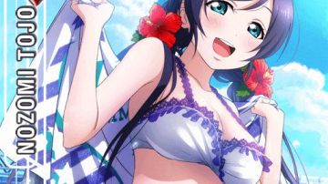 El traje de baño de Nozomi en Love Live! Proyecto ídolo escolar