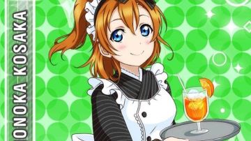 ¡El largo atuendo de sirvienta de Honoka en Love Live! Proyecto ídolo escolar