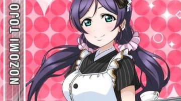 ¡El largo atuendo de sirvienta de Nozomi en Love Live! Proyecto ídolo escolar