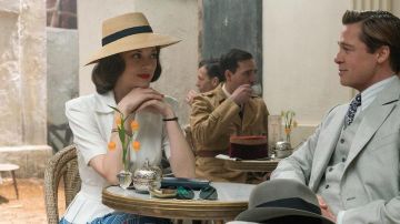 El sombrero de Marianne Beauséjour (Marion Cotillard) en Allies