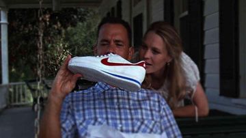 Shoes Nike Cortez Forrest Gump (Tom Hanks) in Forrest Gump