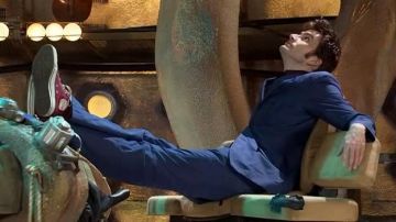 Doctor Who's (David Tennant) Burgundy Converse Sneakers en Doctor Who