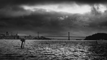 The Bay bridge in the clip Alright to Kendrick Lamar (To Pimp a Butterfly)