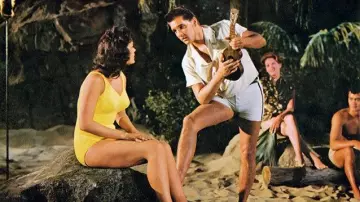 The ukulele of Chad Gates (Elvis Presley) in Under the blue sky of Hawaii (Blue Hawaii)