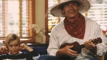 Le ukulele du Détective John Kimble (Arnold Schwarzenegger) dans Un flic à la maternelle
