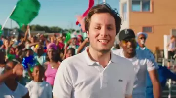 The Lacoste polo of Vianney in the clip Me love you