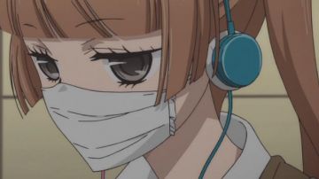 The audio headset of Nino in Fukumenkei Noise