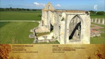 Los restos de la Abbaye des Châteliers en la isla de Ré en los créditos finales de Fort Boyard