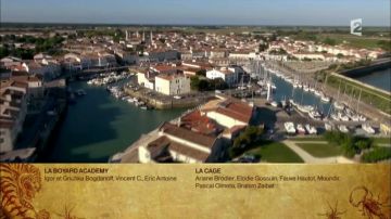 El puerto de Saint-Martin-de-Ré en la isla de Ré en los créditos finales de Fort Boyard